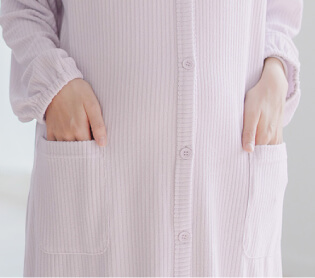 マタニティパジャマ／授乳服