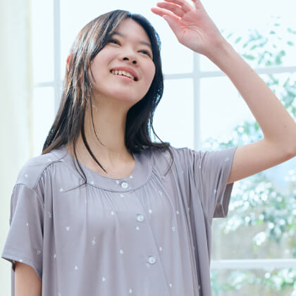 マタニティパジャマ／授乳服