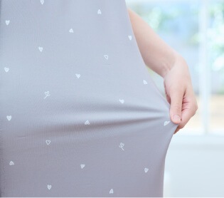 マタニティパジャマ／授乳服