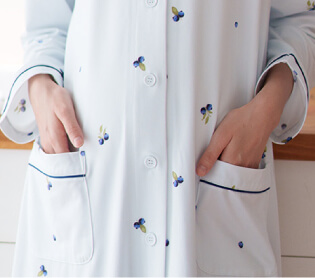 マタニティパジャマ／授乳服