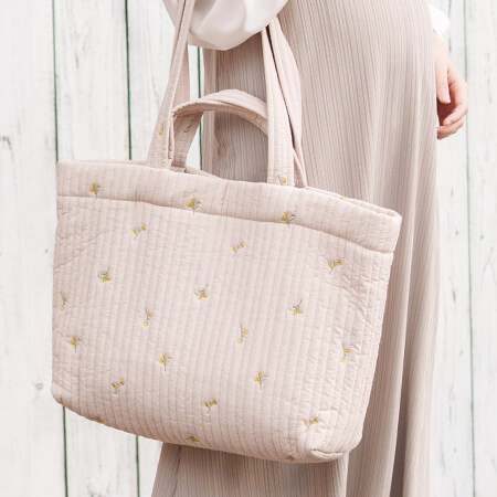 マタニティウェア／授乳服