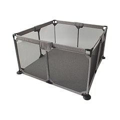 四角いベビーサークル